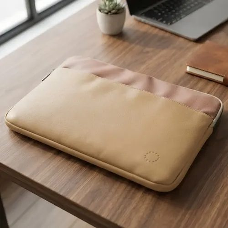 Funda para Notebook 15" pulgadas Amayra portanotebook cuerina Beige - foto 2